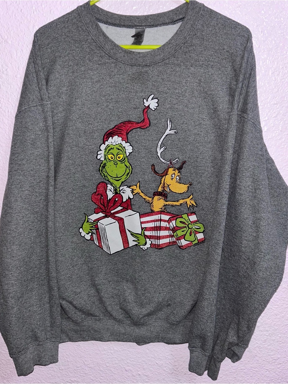 Gildan Gray Grinch & Max Holiday Crewneck Sweatshirt